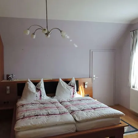 Top In Der Lipizzanerheimat Apartamento